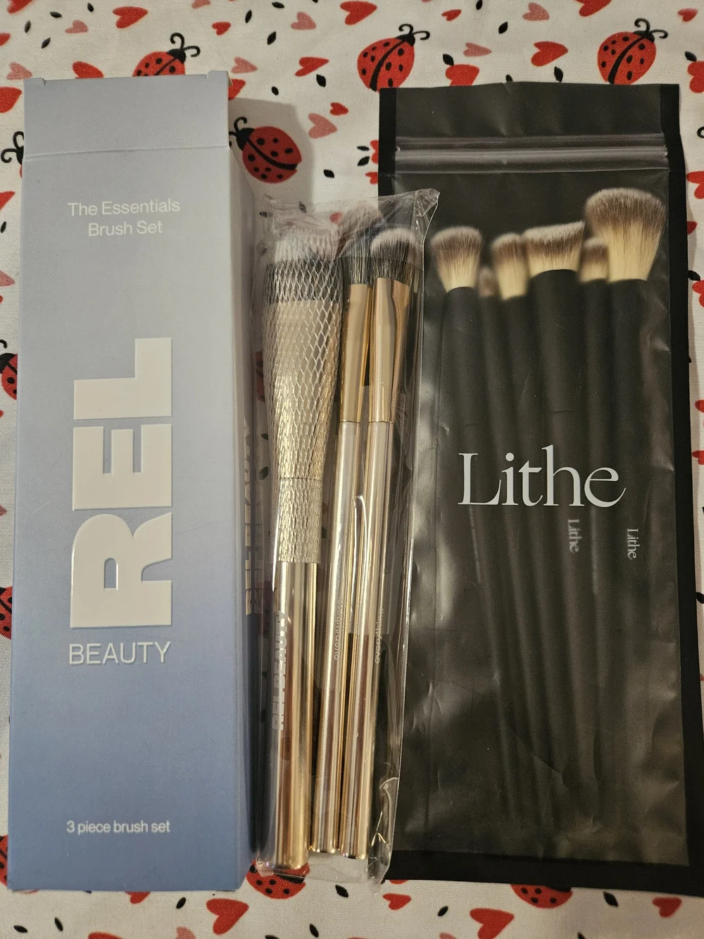 REL Beauty Essentials Makeup Brush Set — Black & Gold